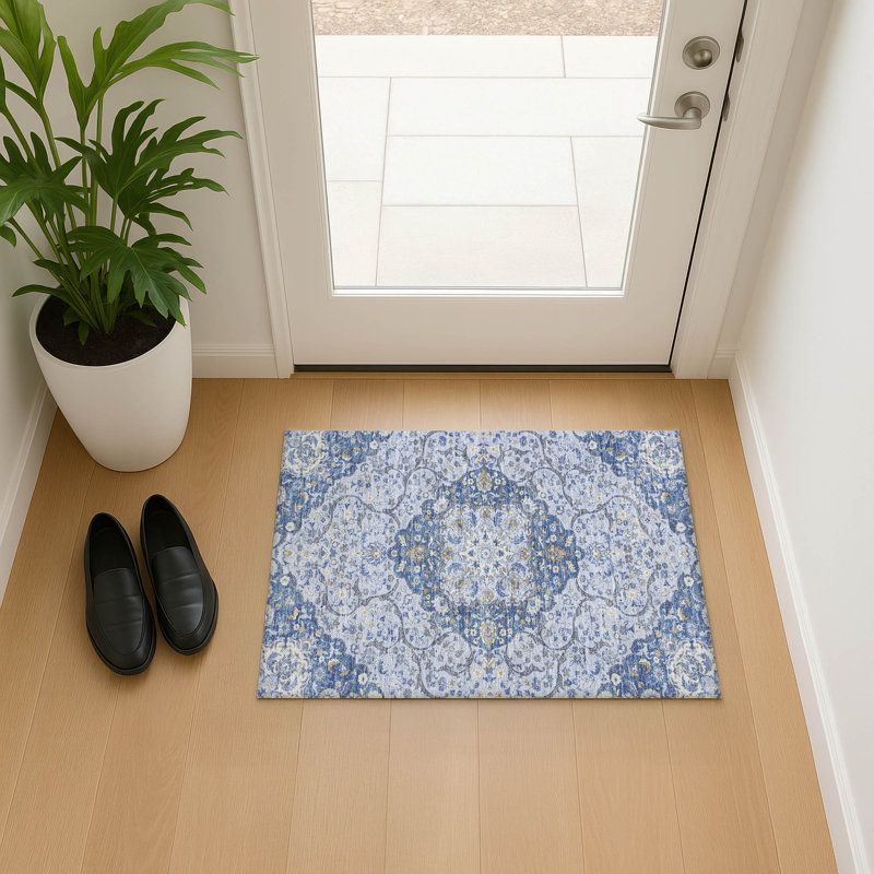 Premium Machine Washable Varasteh AMF1677 Medallion Rug, Rectangle 1'8" x 2'6"