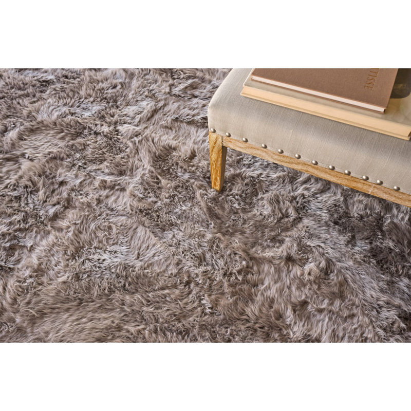 Sheepskin Area Rug in Mushroom, Rectangle 2' x 3'