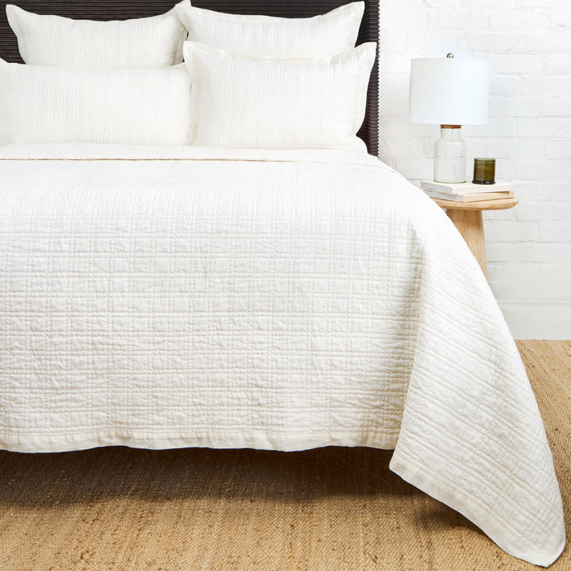 Owen Sham, Standard, Cream