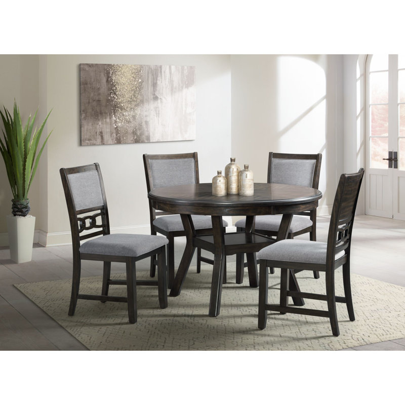 Ensemble repas pour 4 personnes Relyea, Noyers, H 30 po x L 47 po x l 47 po, Noyers