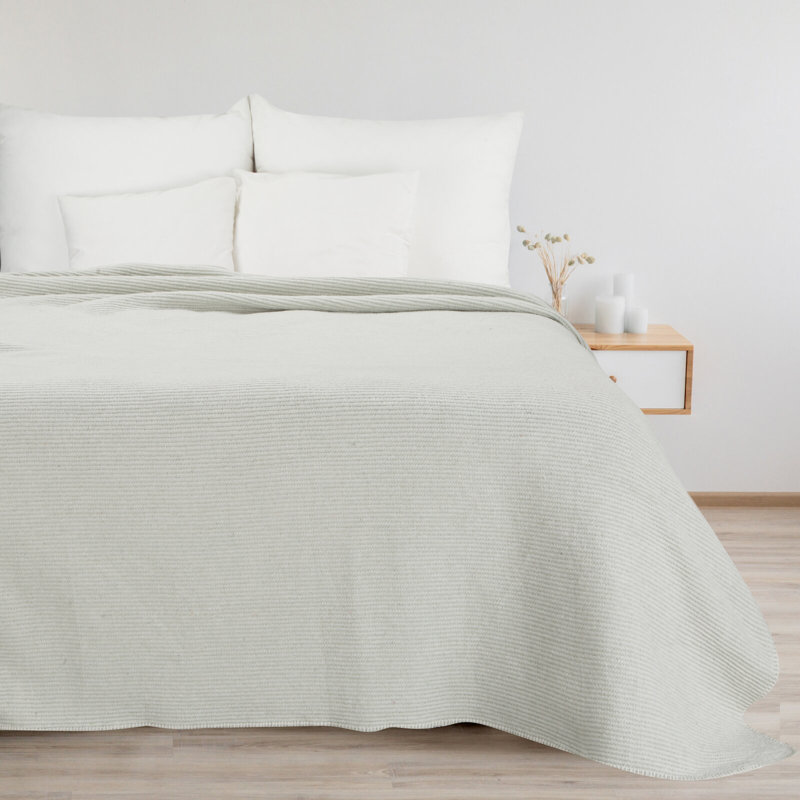 Montevia Bedspread, W150 x L200cm, Cream