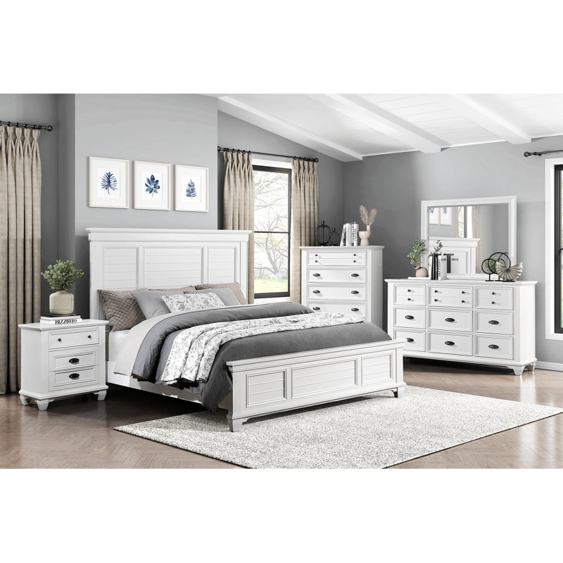 Sharesse 28.5'' W Nightstand