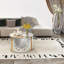 Table basse ronde moderne à motif de marbre blanc avec finition miroir argentée | Idée de cadeau-488201427