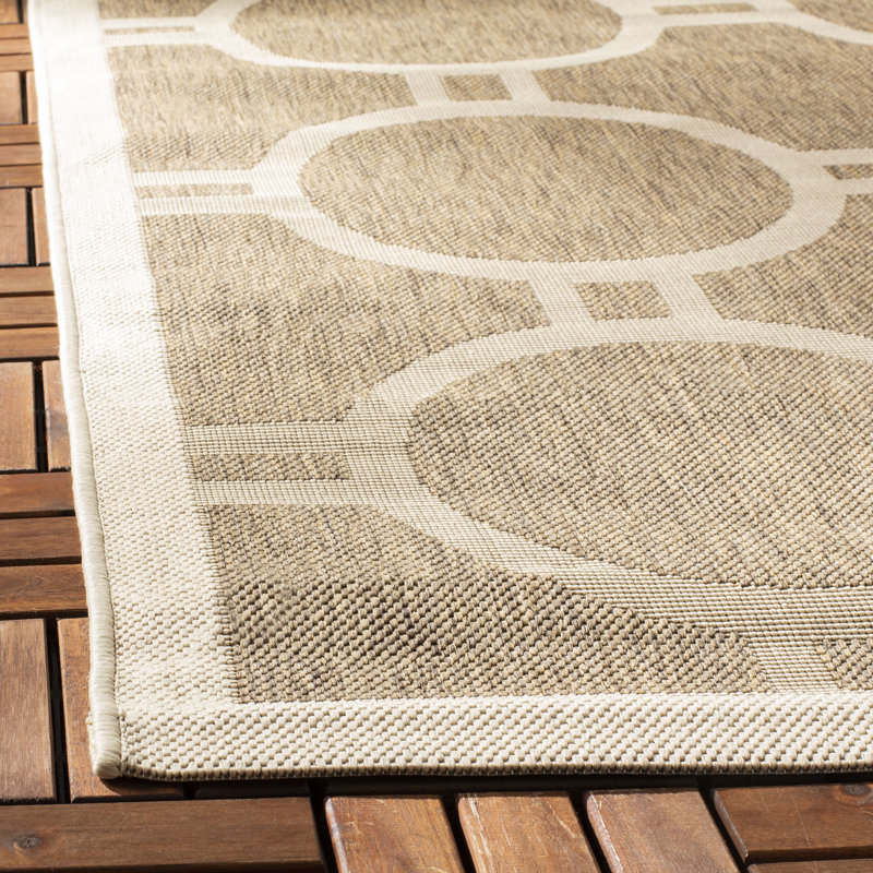 Tapis géométrique Courtyard Performance, Coureur 2'3" x 6'7"