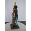 Statue de musicien jouant de son violoncelle en bronze - Taille: L 8 po x l 10 po x H 23 po.