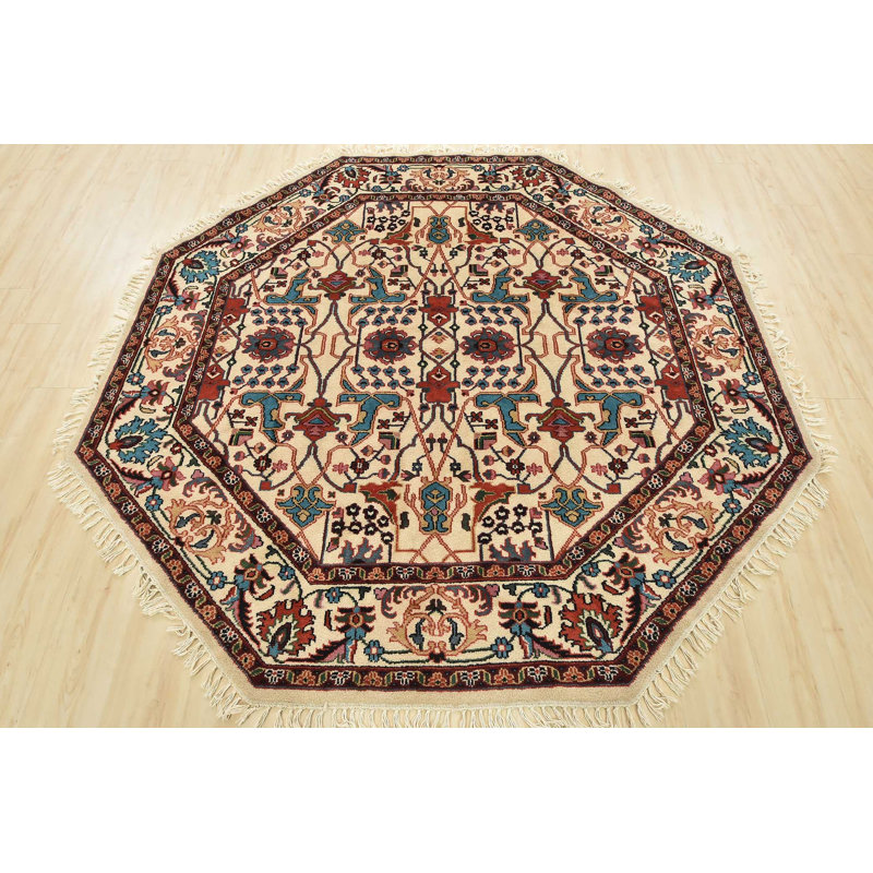 Tapis blanc 7 pi One-of-a-Kind