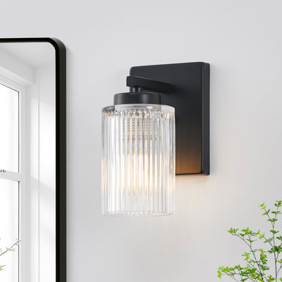 1-light/single Armed Wall Sconce With Ribbed Clear Glass Shade
