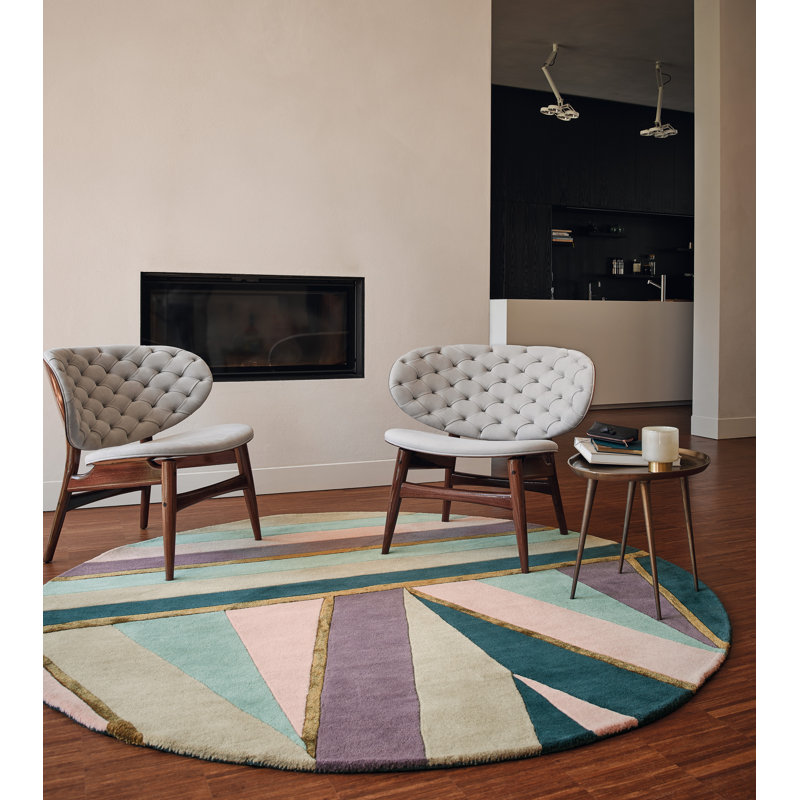 Hand Tufted Area Rug in Pink/Green, Round 6'7"