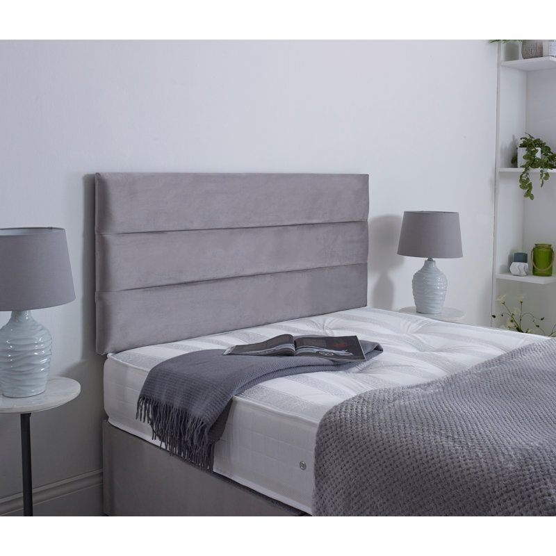 Bashan Upholstered Bed