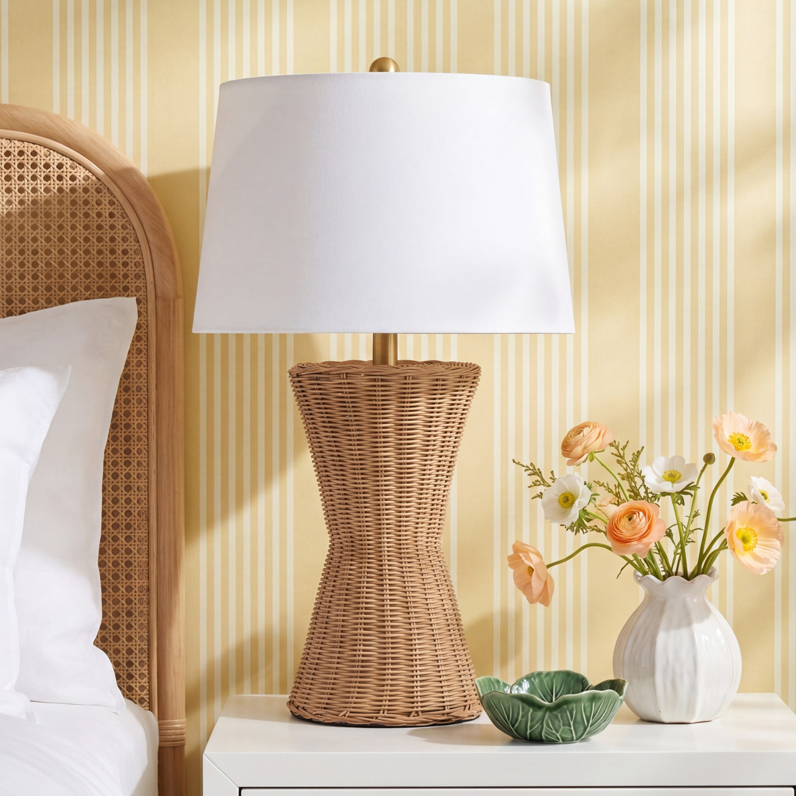 Beaufort Rattan Table Lamp