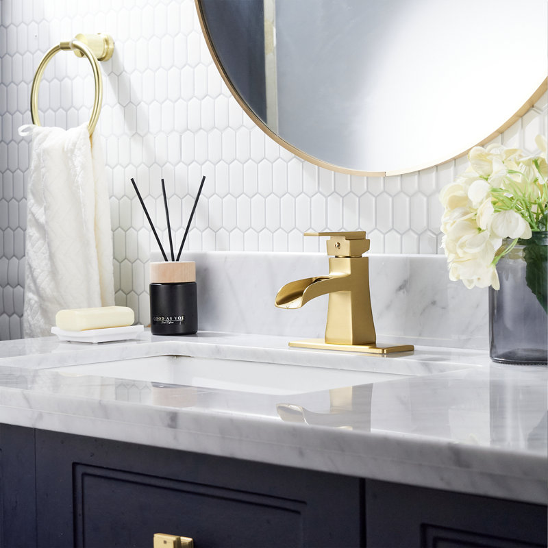Single-hole Single-handle Bathroom Faucet With Drain Assembly, Brushed Gold