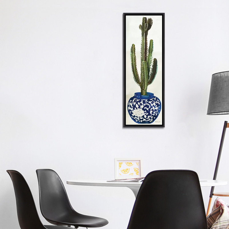 «Cacti in Blue Pot II», impression panoramique sur toile, Toile avec cadre noir patiné, H 48 po x l 16 po x P 1,5 po