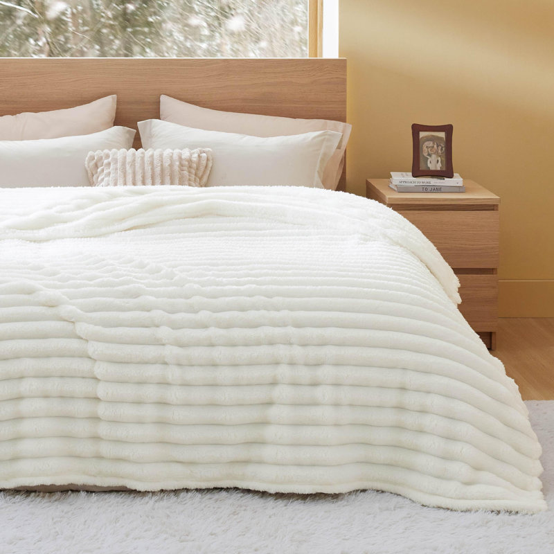 Bedsure 349gsm Blanket For Couch - Super Soft Cozy Blankets, Cute Small Fleece Blanket, Wider Striped Design, White, Queen