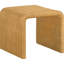 Table d'appoint carrée en osier naturel, esthétique moderne, rangement ouvert en dessous et structure en métal pour les espaces de vie. Style, finitions et bords élégants en cascade. Polyvalente.