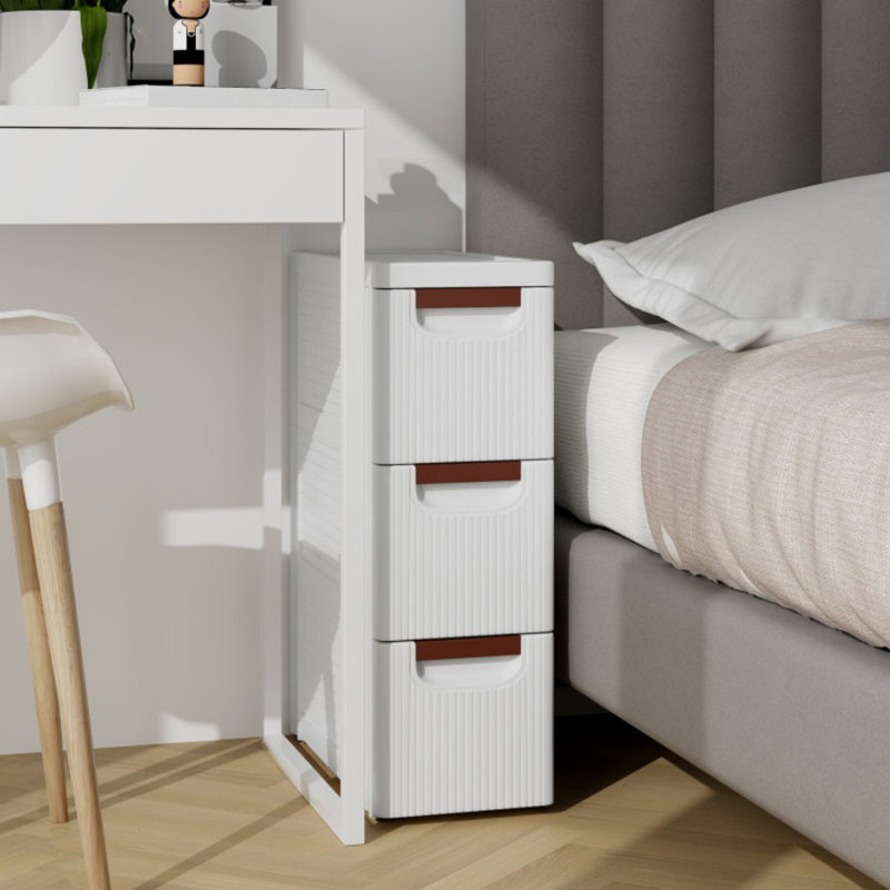 Armoire de rangement étroite à 3 tiroirs avec roulettes intégrées pour petits espaces