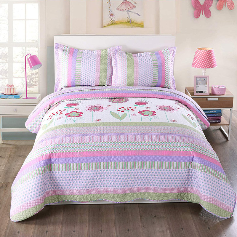 p-purple floral quilt Purple Microfiber Reversible Quilt Set, Full Quilt + 2 Shams
