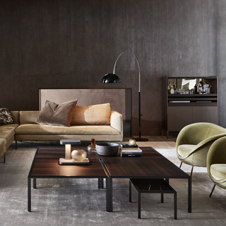 Coupé 94.4'' Floor Lamp, Black