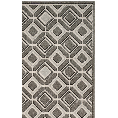 Amherst Performance Geometric Rug