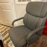La-Z-Boy Sutherland Quilted Leather Executive Office Chair - High Back with  Lumbar Support - On Sale - Bed Bath & Beyond - 22800496