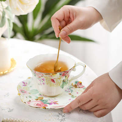 3-Piece Country Roses Bone China Tea Cup and Saucer Set, Vintage Elegant Tea Party Gift for Women
