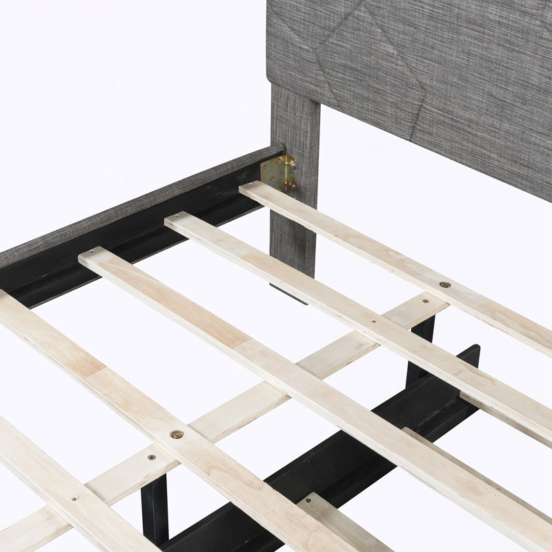 Grand lit plateforme tapissier, Gris
