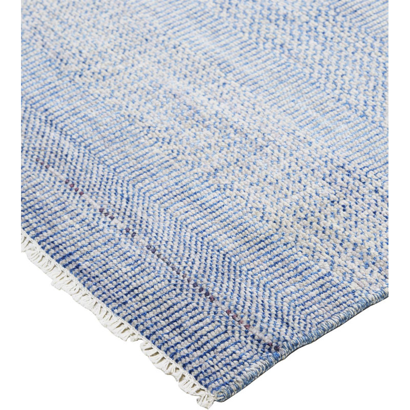Tapis en laine Serovpe, Rectangle 5 pi 6 po x 8 pi 6 po