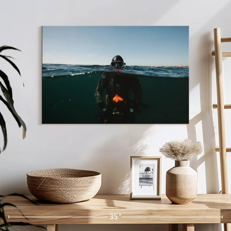 Sea Diver, H 16 po x l 24 po