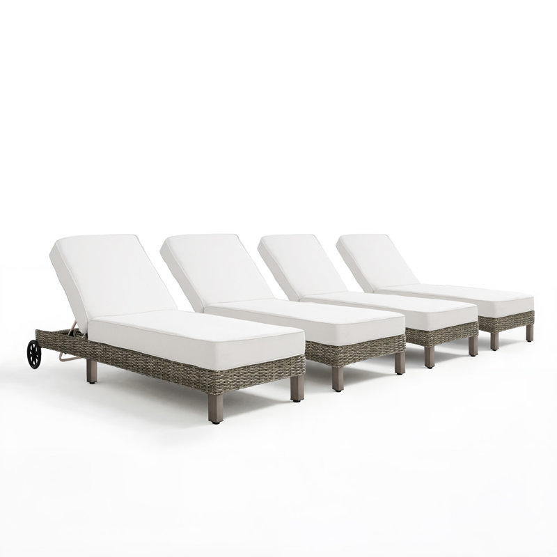 Chaise longue d'extérieur en osier de patio avec 5 dossiers réglables et roulettes (ensemble de 4)