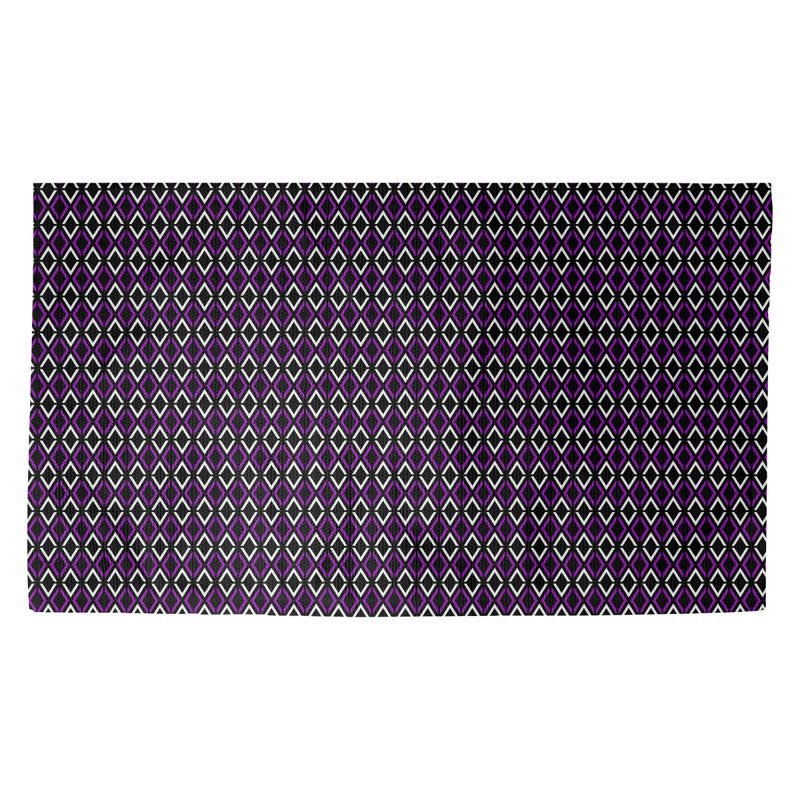 Tapis mauve / noir / blanc à motif géométrique Avicia, Rectangle 2 pi 2 po x 3 pi 4 po