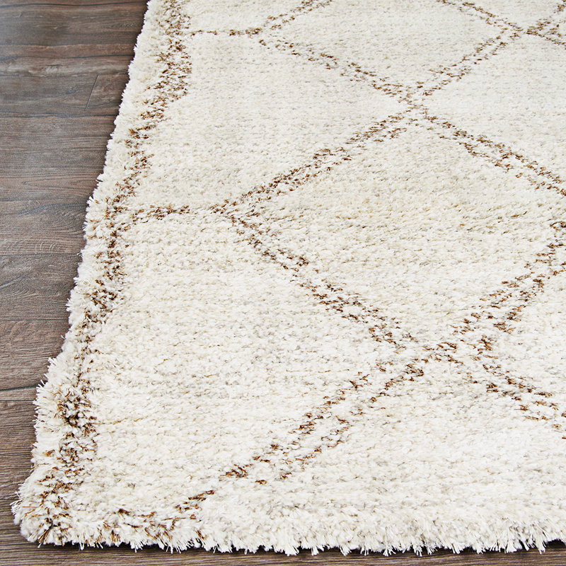 Becton Geometric Indoor Rug, Rectangle 2' x 3'11"