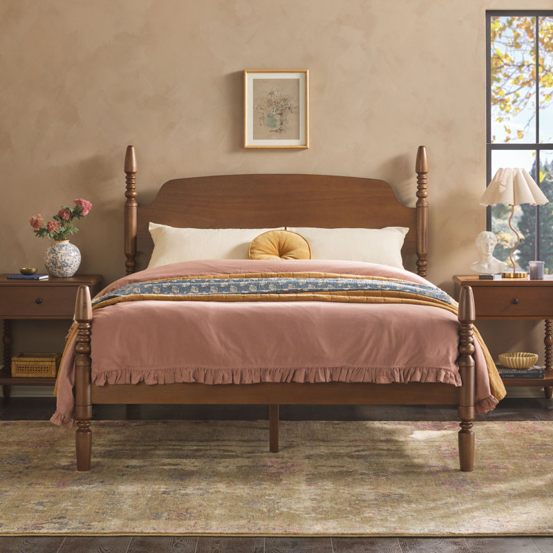 Traditional Easy Assembly Solid Wood Turned Spindle Bed, Queen