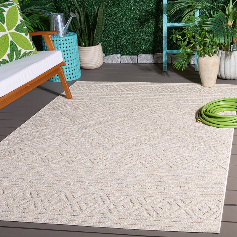 Jozelle 230 Polypropylene Geometric Shapes Indoor / Outdoor Indoor/Outdoor Area Rug, Rectangle 5'3" x 7'6"