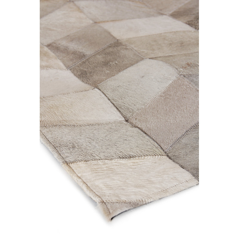 Natural Hide Cowhide Geometric Area Rug in Ivory, Rectangle 8' x 11'