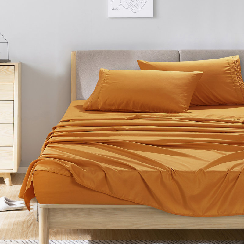Luxe Orange Microfiber Sheet Set - Smooth Deep-Pocket Bedding For Elevated Bedrooms，Cal.King, Orange