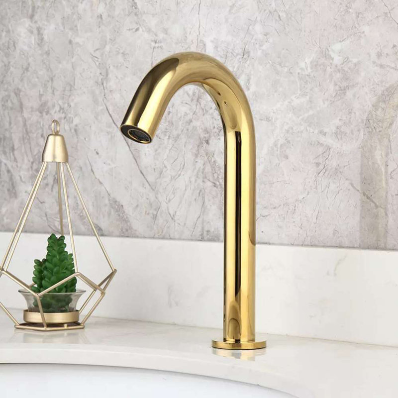Ensemble de robinet à capteur de mouvement sans contact Geneva Gold avec distributeur automatique de savon liquide et lavabo vasque