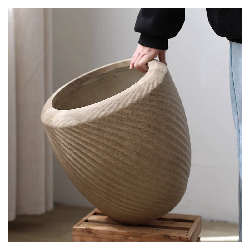 Jardinière Comtemporary Swirl, Chameau
