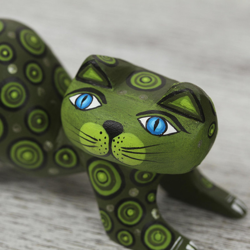 Elienai Animals Figurines & Sculptures