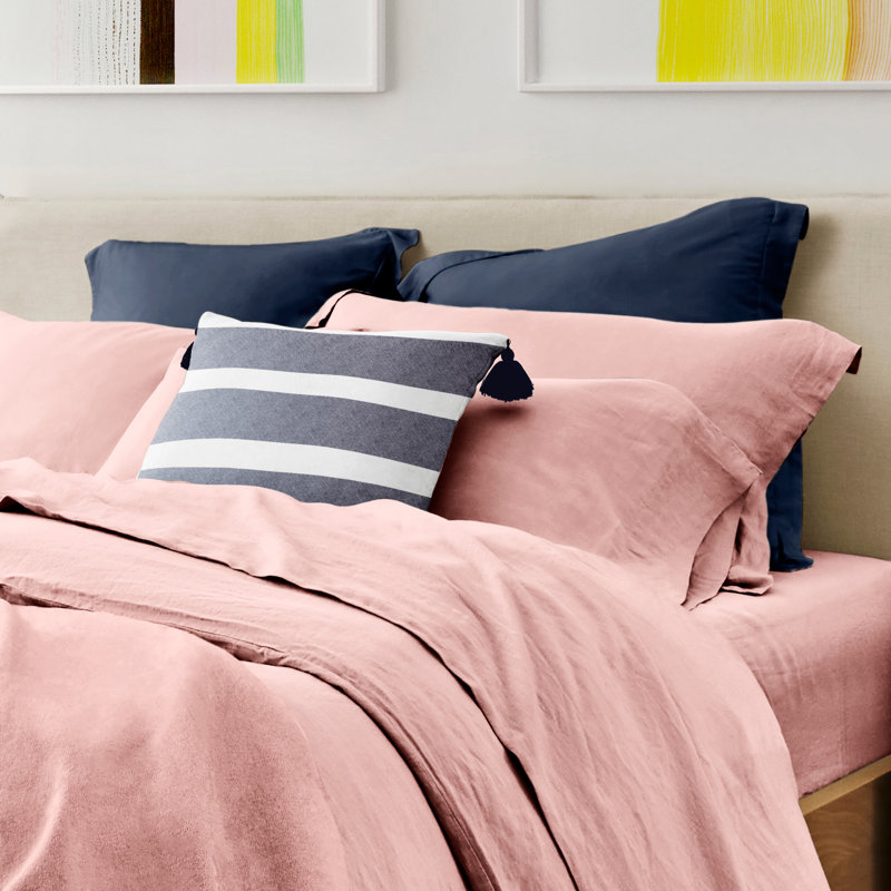 Coussin Rebecca Minkoff, Rayures bleu marine