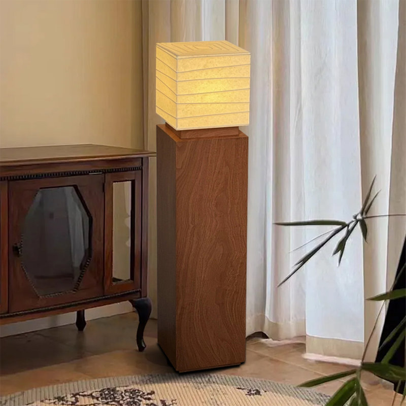 Lampe sur pied de style Mid-Century avec structure en quincaillerie et abat-jour en papier de riz, 23.62"