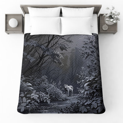 Couvre-lit loup gris en forêt