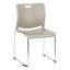 Chaises d'invités empilables luge - paquet de 4 | Siège ergonomique en polypropylène, structure en métal chromé, capacité de 275 lb | Chaises empilables pour salle d'attente, salle de classe, bureau et vestibule-122032666