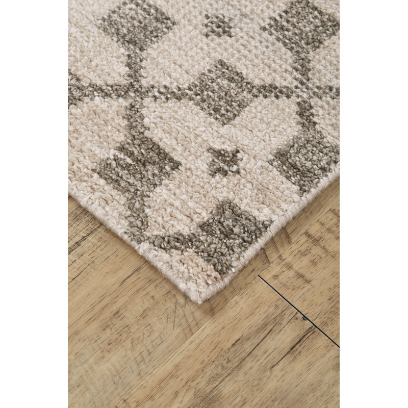 Halloran Geometric Indoor Rug, Rectangle 8' x 10'