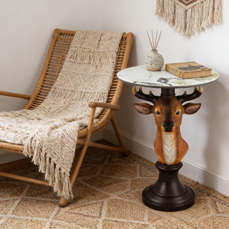 Table d'appoint de salon avec petite table d'appoint et table d'appoint étroite avec piédestal en forme d'animal