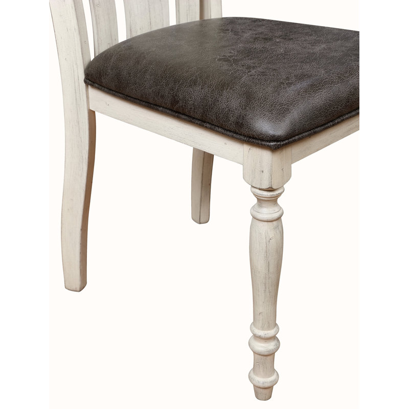 Ensemble de 2 chaises en chêne patiné