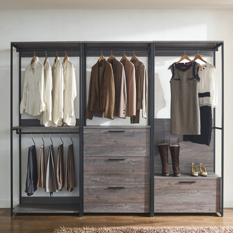 Garde-robe très profond avec rangement anti-rouille: Space