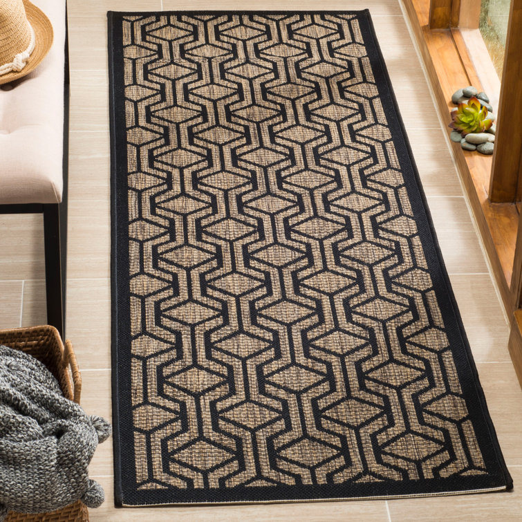 Sokol Geometric Indoor / Outdoor Area Rug