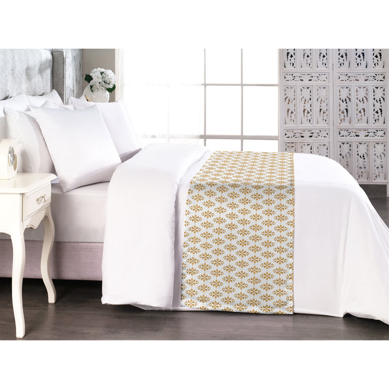 Chemin de lit floral Ambesonne motif damassé symétrique café pâle pêche pâle, Très grand lit