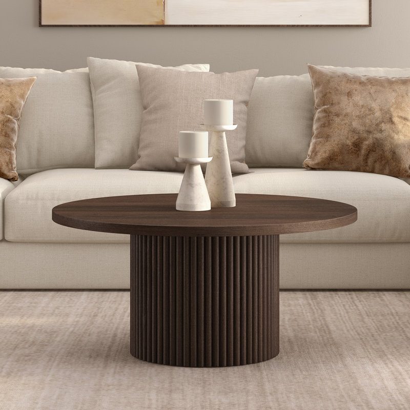 Table basse ronde et cannelée en chêne brun Rollan, Chêne brun