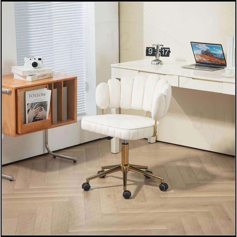 Versatile Modern Home Office Desk Chair with Wheels, Swivel and Height Adjustable Function, Ideal for Various Tasks and Comfortable Sitting