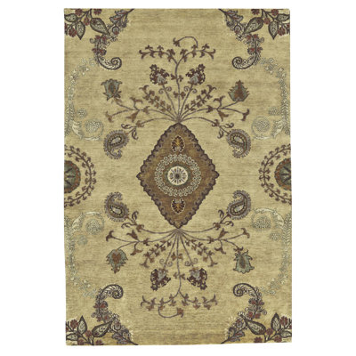 Wool Floral Area Rug in Green